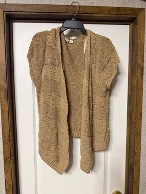 Cato Open-Front Short Sleeve Cardigan - Tan